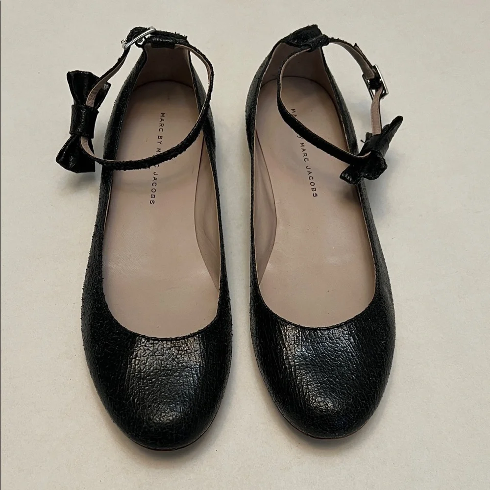 MARC BY MARC JACOBS BALLERINAS WITH BOW BLACK PATENT LEATHER SIZE 40=10 - Picture 2 of 14